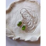 Olivin extra, ezüst fülbevaló