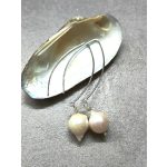 Tenyésztett gyöngy, ezüst fülbevaló, modern akasztóval