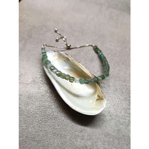 Zöld kristály, apatit ezüst karkötő 