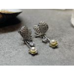 Ezüst pillangó virág gyönggyel