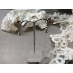 Ezüst pillangó virág gyönggyel