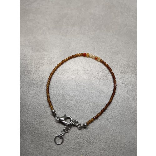 Karneol karkötő, orvosi fém