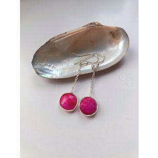 Rouge Élancé – rubin lógós ezüst fülbevaló
