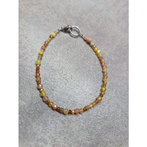 Napsugár karkötő, orvosi fémmel